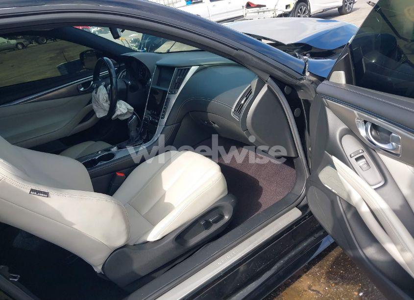 Photo 5 of 2017 Infiniti Q60 3.0T PREMIUM (VIN JN1EV7EK4HM360700)