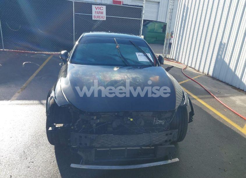 Photo 13 of 2018 Infiniti Q60 3.0T LUXE (VIN JN1EV7EK5JM340185)