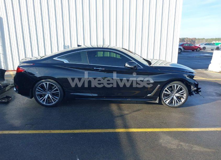 Photo 14 of 2018 Infiniti Q60 3.0T LUXE (VIN JN1EV7EK5JM340185)