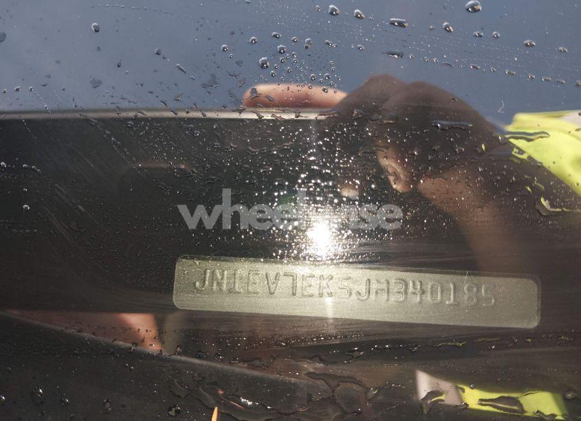 Photo 9 of 2018 Infiniti Q60 3.0T LUXE (VIN JN1EV7EK5JM340185)