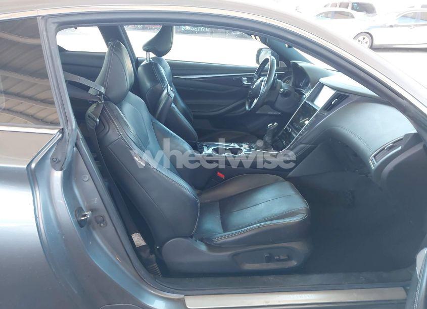 Photo 5 of 2018 Infiniti Q60 3.0T SPORT (VIN JN1EV7EK7JM340303)