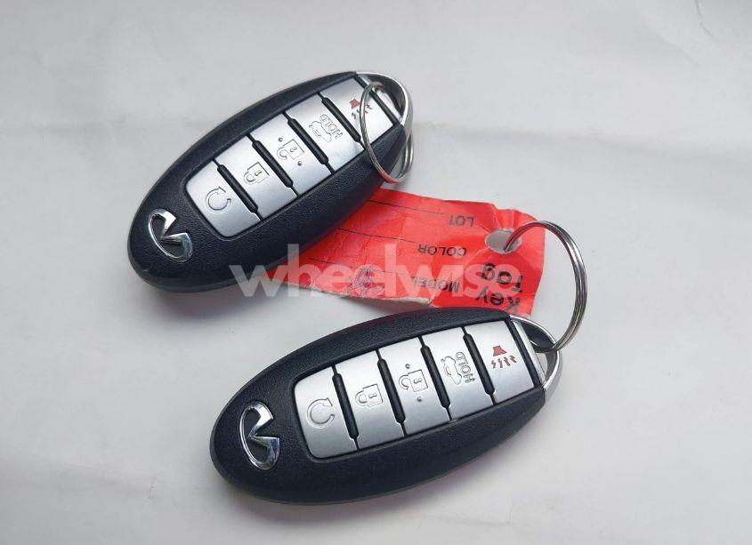 Photo 11 of 2018 Infiniti Q60 3.0T LUXE (VIN JN1EV7EK8JM340276)