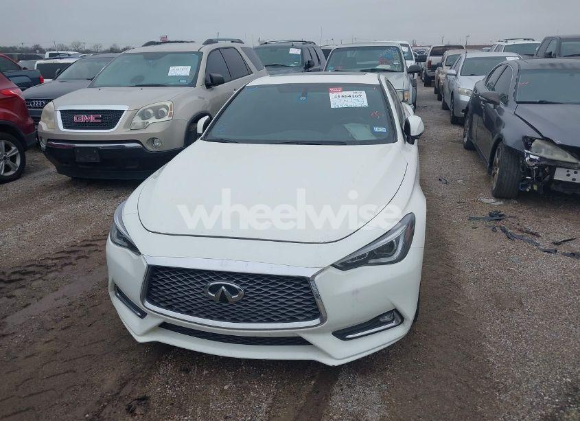 Photo 12 of 2018 Infiniti Q60 3.0T LUXE (VIN JN1EV7EK8JM340276)