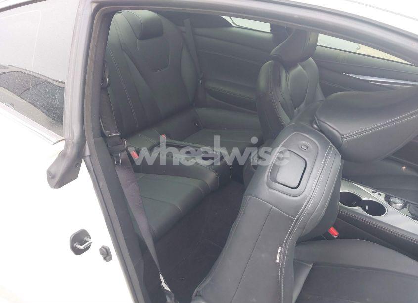 Photo 8 of 2018 Infiniti Q60 3.0T LUXE (VIN JN1EV7EK8JM340276)