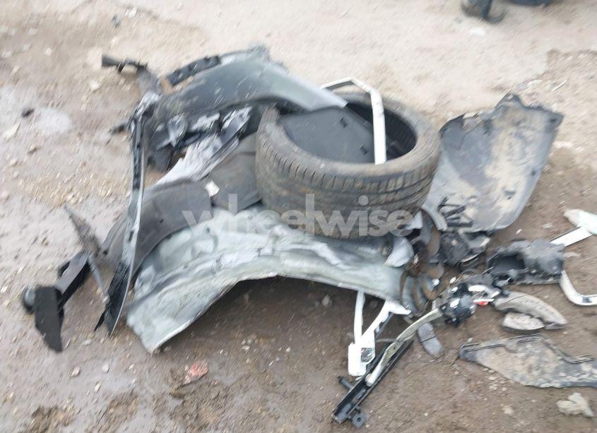 Photo 12 of 2017 Infiniti Q60 3.0T PREMIUM (VIN JN1EV7EK9HM362278)