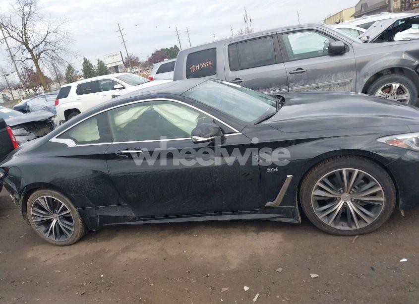 Photo 13 of 2018 Infiniti Q60 3.0T LUXE (VIN JN1EV7EL0JM390985)