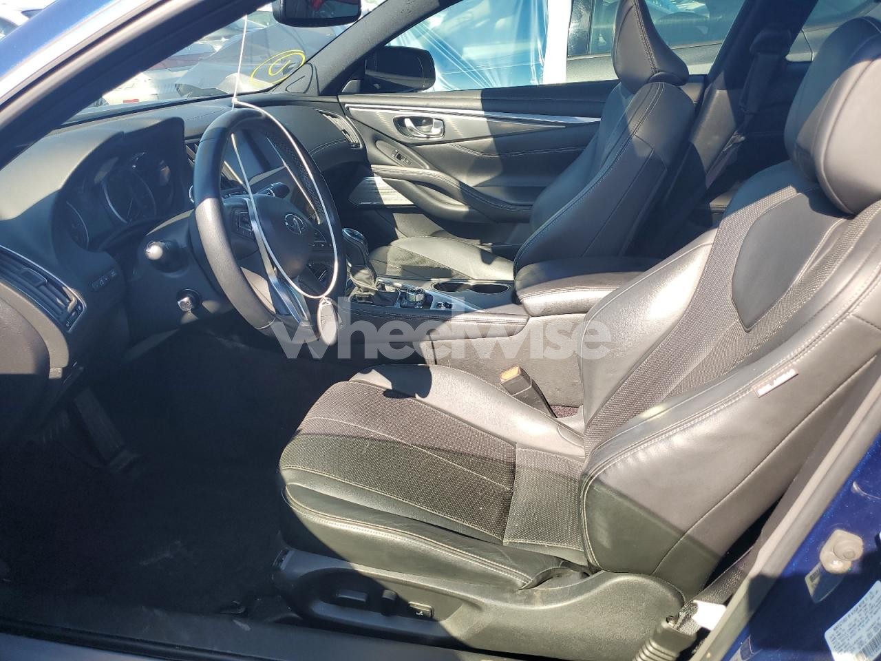 Photo 7 of 2018 INFINITI Q60 LUXE 300 (VIN JN1EV7EL0JM392963)