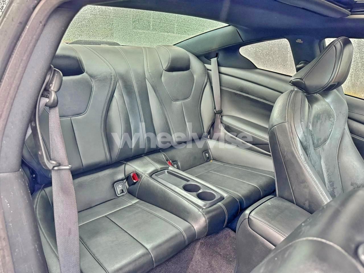 Photo 6 of 2018 INFINITI Q60 LUXE 300 (VIN JN1EV7EL1JM392535)