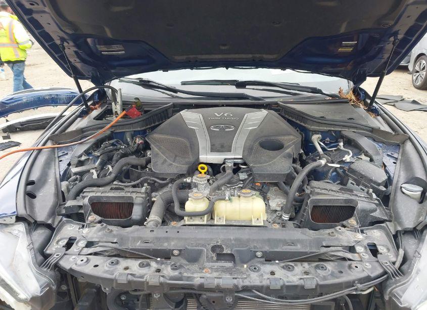 Photo 10 of 2018 Infiniti Q60 3.0T LUXE (VIN JN1EV7EL5JM390495)