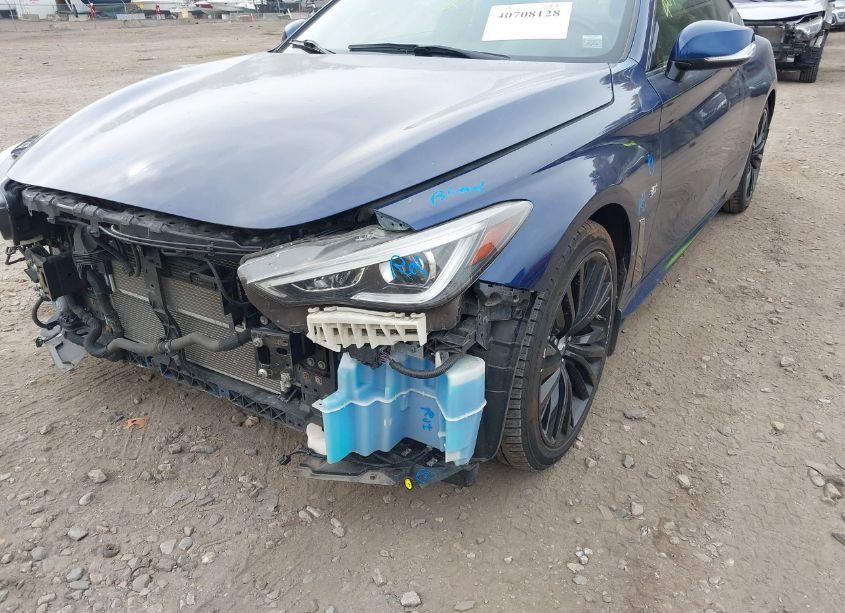 Photo 18 of 2018 Infiniti Q60 3.0T LUXE (VIN JN1EV7EL5JM390495)