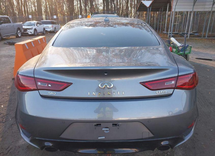 Photo 15 of 2018 Infiniti Q60 3.0T LUXE (VIN JN1EV7EL6JM391011)