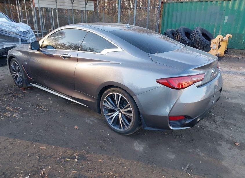 Photo 3 of 2018 Infiniti Q60 3.0T LUXE (VIN JN1EV7EL6JM391011)