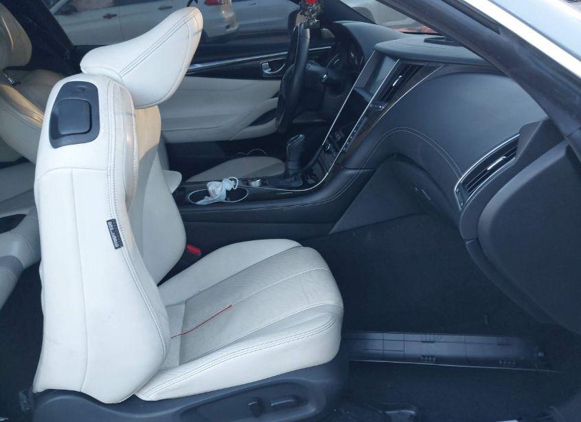 Photo 5 of 2018 Infiniti Q60 3.0T LUXE (VIN JN1EV7EL6JM391011)