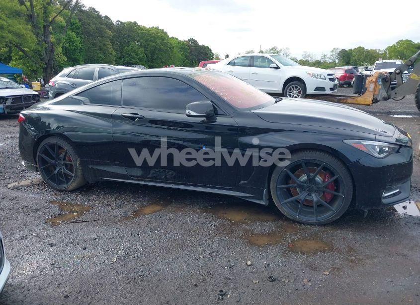 Photo 13 of 2018 Infiniti Q60 3.0T LUXE (VIN JN1EV7EL6JM391283)