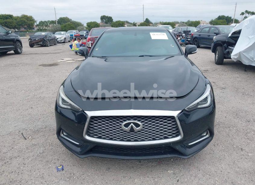 Photo 13 of 2018 Infiniti Q60 3.0T LUXE (VIN JN1EV7EL6JM391557)