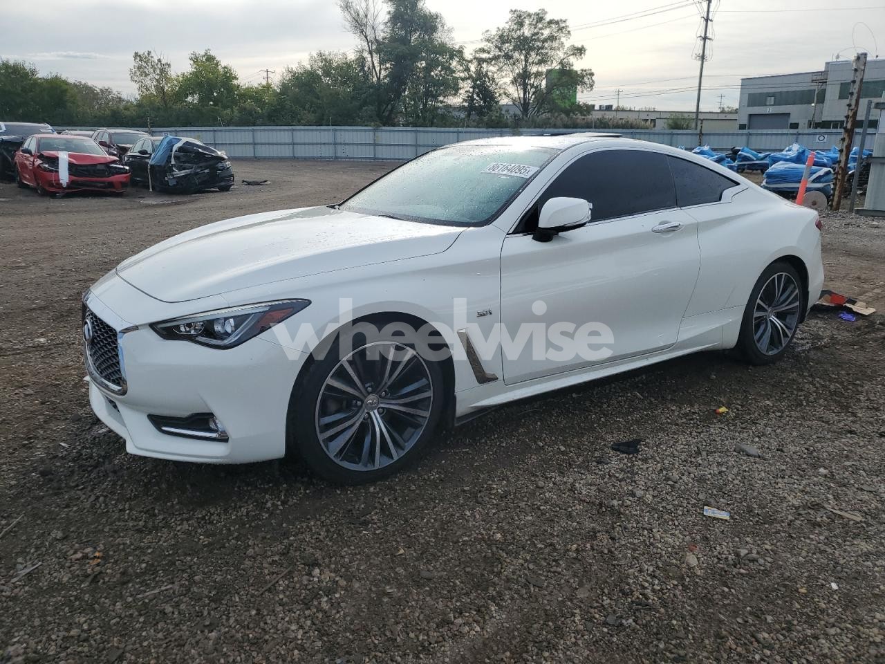 2018 INFINITI Q60 LUXE 300 (VIN JN1EV7EL7JM390644) main photo
