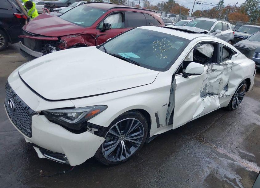 Photo 2 of 2018 Infiniti Q60 3.0T LUXE (VIN JN1EV7EL7JM392622)