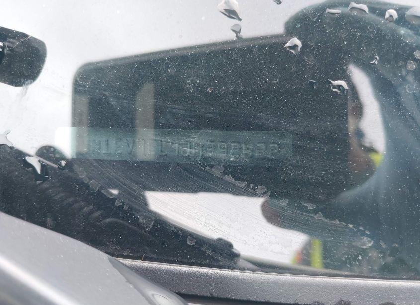 Photo 9 of 2018 Infiniti Q60 3.0T LUXE (VIN JN1EV7EL7JM392622)