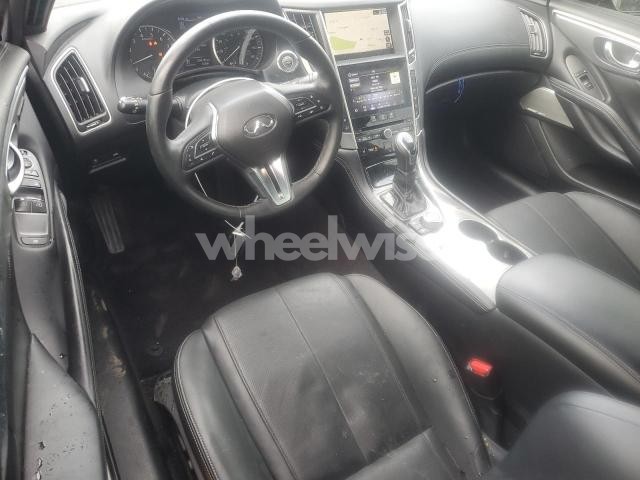 2021 INFINITI Q60 LUXE (VIN JN1EV7KL6MM470400) main photo