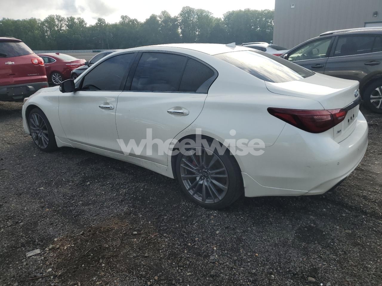 Photo 2 of 2021 INFINITI Q50 RED SPORT 400 (VIN JN1FV7DR6MM880622)