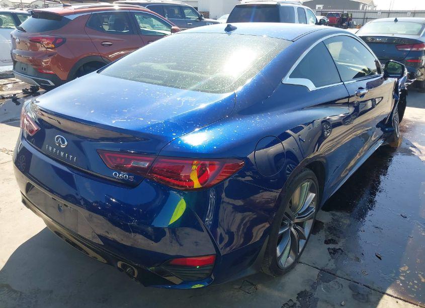 Photo 4 of 2018 Infiniti Q60 3.0T RED SPORT 400 (VIN JN1FV7EK0JM531002)