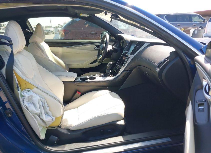 Photo 5 of 2018 Infiniti Q60 3.0T RED SPORT 400 (VIN JN1FV7EK0JM531002)