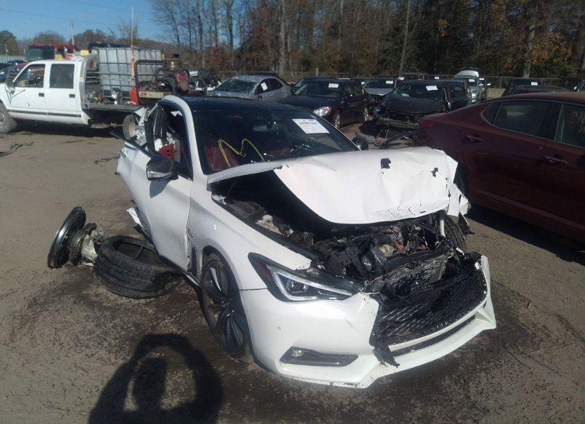 Photo 6 of 2018 Infiniti Q60 3.0T RED SPORT 400 (VIN JN1FV7EK3JM530992)