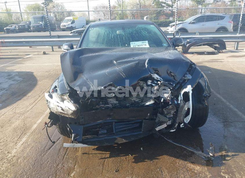 Photo 13 of 2017 Infiniti Q60 3.0T RED SPORT 400 (VIN JN1FV7EL1HM700124)