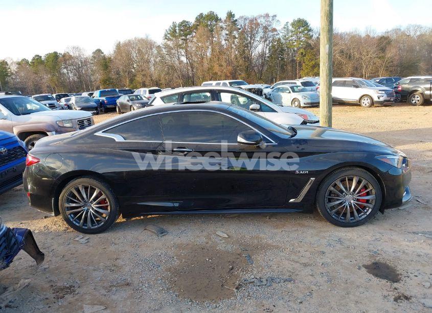 Photo 13 of 2017 Infiniti Q60 3.0T RED SPORT 400 (VIN JN1FV7EL1HM700317)