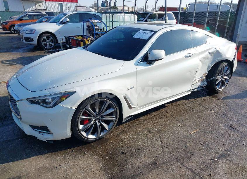 Photo 2 of 2017 Infiniti Q60 3.0T RED SPORT 400 (VIN JN1FV7EL6HM701933)