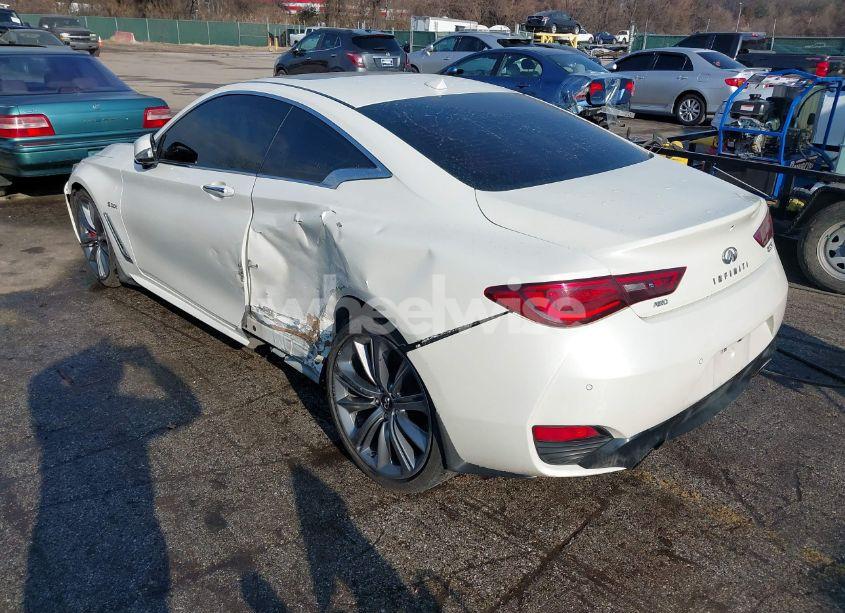 Photo 3 of 2017 Infiniti Q60 3.0T RED SPORT 400 (VIN JN1FV7EL6HM701933)