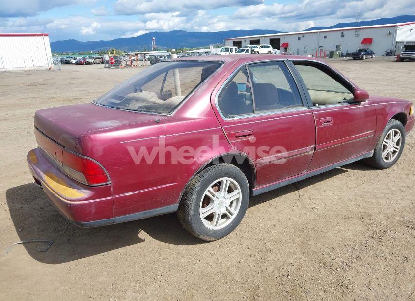 Photo 4 of 1993 Nissan Maxima GXE (VIN JN1HJ01F9PT114562)