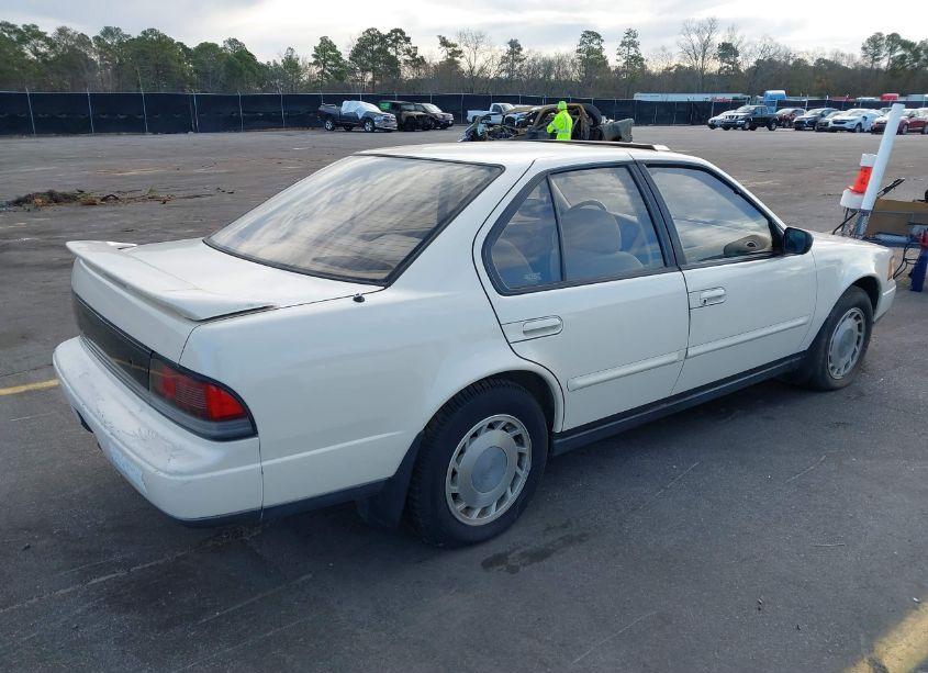 Photo 4 of 1991 Nissan Maxima (VIN JN1HJ01P2MT585487)