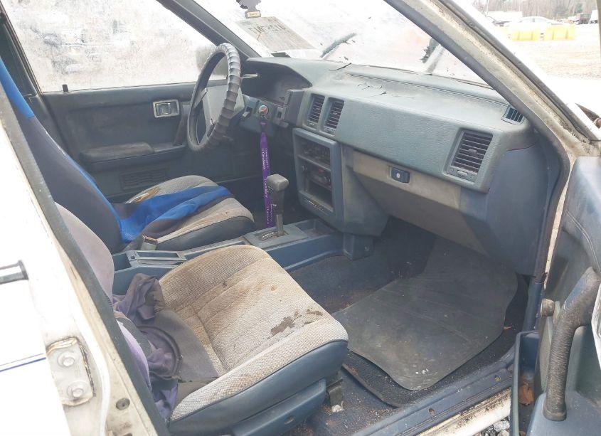 Photo 5 of 1987 Nissan Stanza (VIN JN1HT2117HT039467)