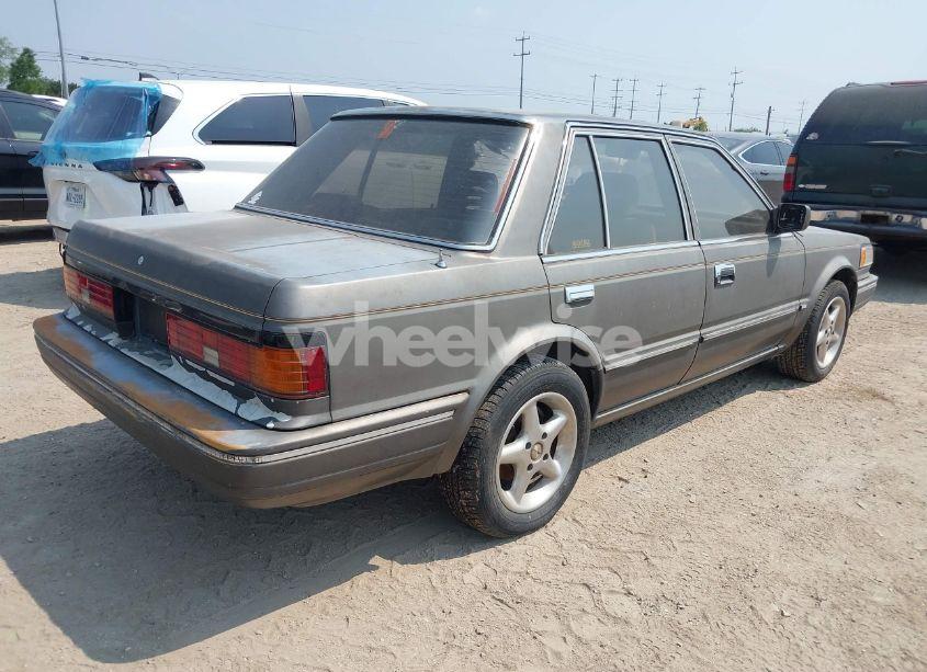 Photo 4 of 1988 Nissan Maxima (VIN JN1HU11P5JT608141)