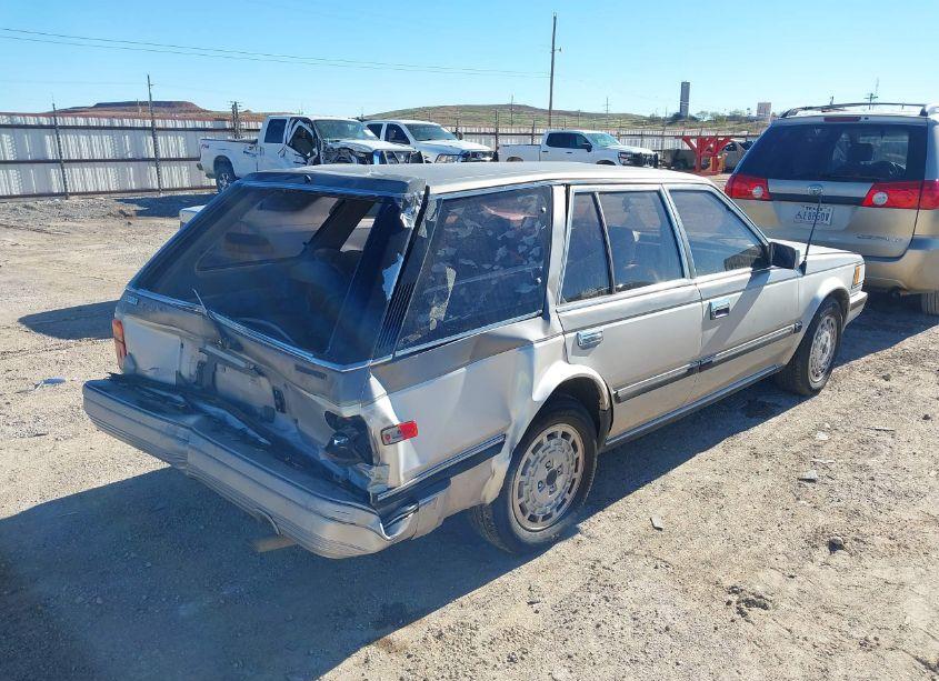 Photo 4 of 1985 Nissan Maxima (VIN JN1HU15S2FX003556)