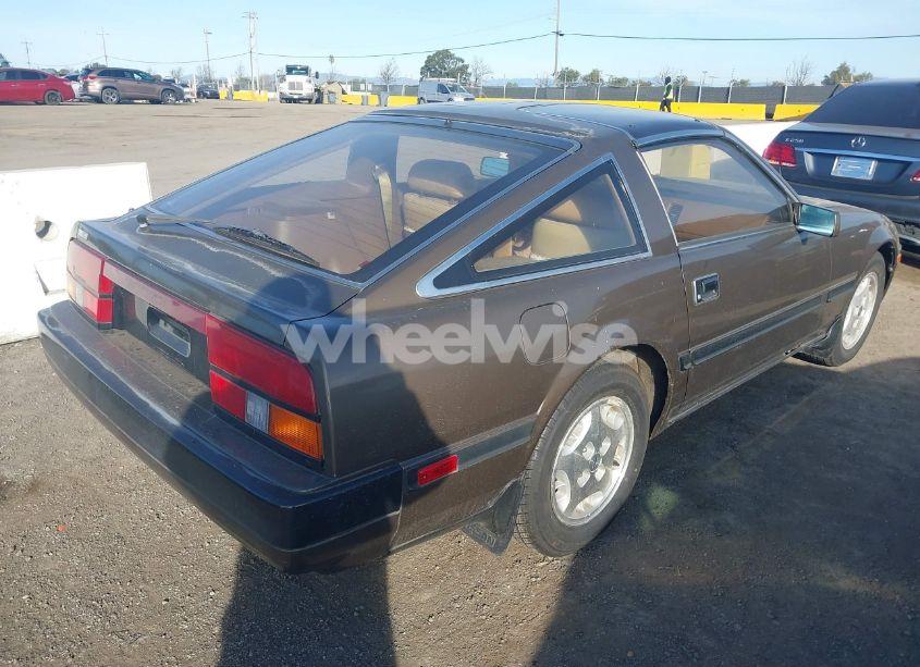 Photo 4 of 1985 Nissan 300zx (VIN JN1HZ14S3FX083680)