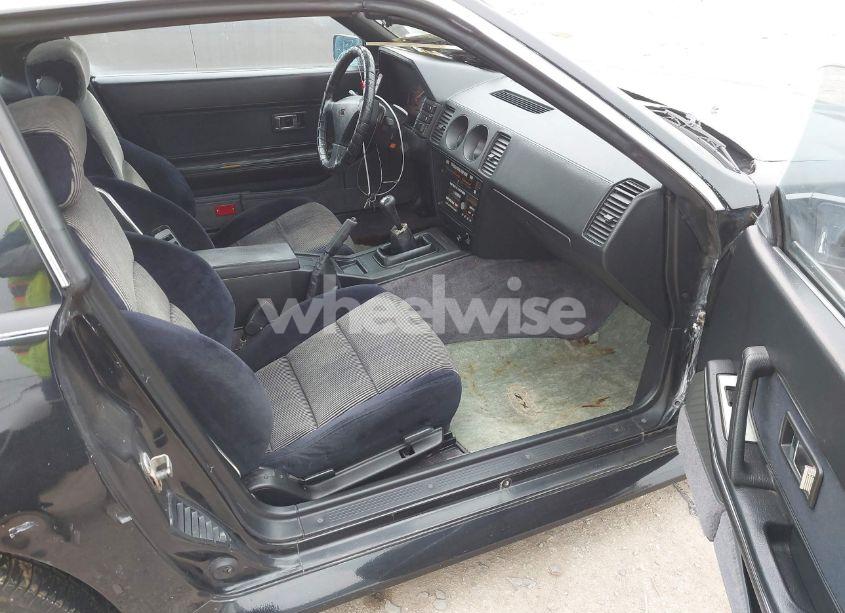 Photo 5 of 1986 Nissan 300zx N/A (VIN JN1HZ14S3GX137237)