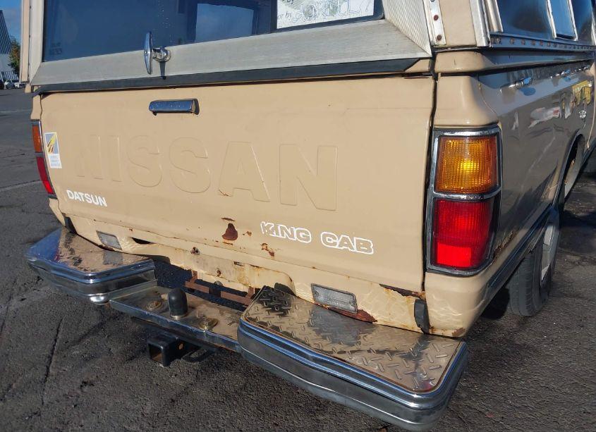 Photo 17 of 1983 Datsun 720 KING CAB (VIN JN6ND06S6DW015430)
