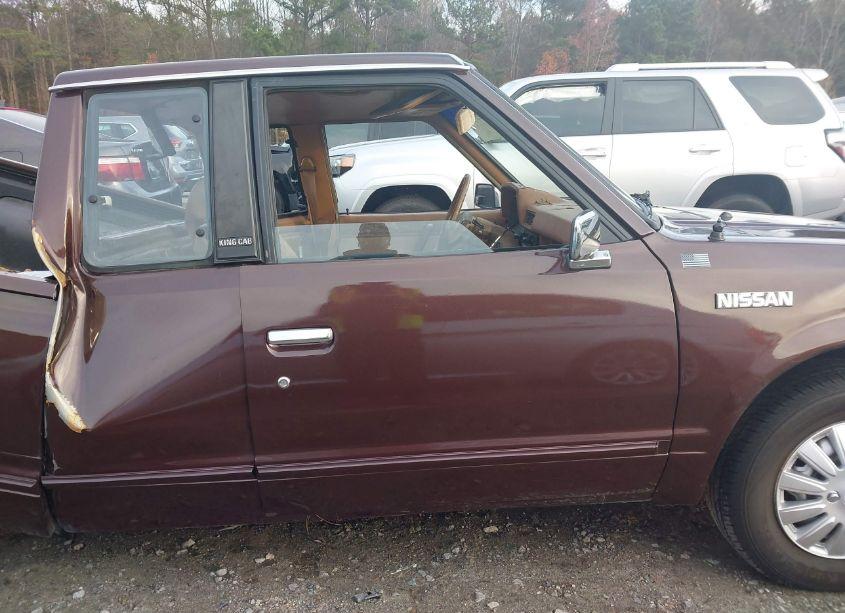 Photo 14 of 1983 Datsun 720 KING CAB (VIN JN6ND06S7DW002220)