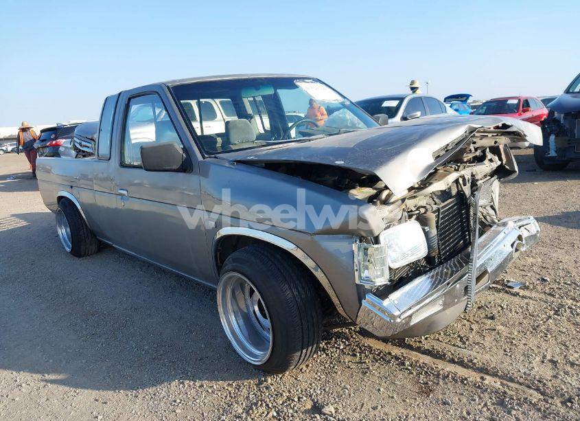 1986 Nissan D21 KING CAB (VIN JN6ND16S1GW003762) main photo