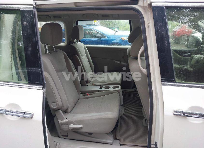 Photo 8 of 2014 Nissan Quest S (VIN JN8AE2KP0E9103583)