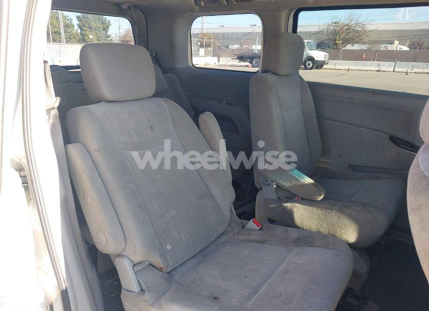 Photo 8 of 2012 Nissan Quest S (VIN JN8AE2KP2C9040807)