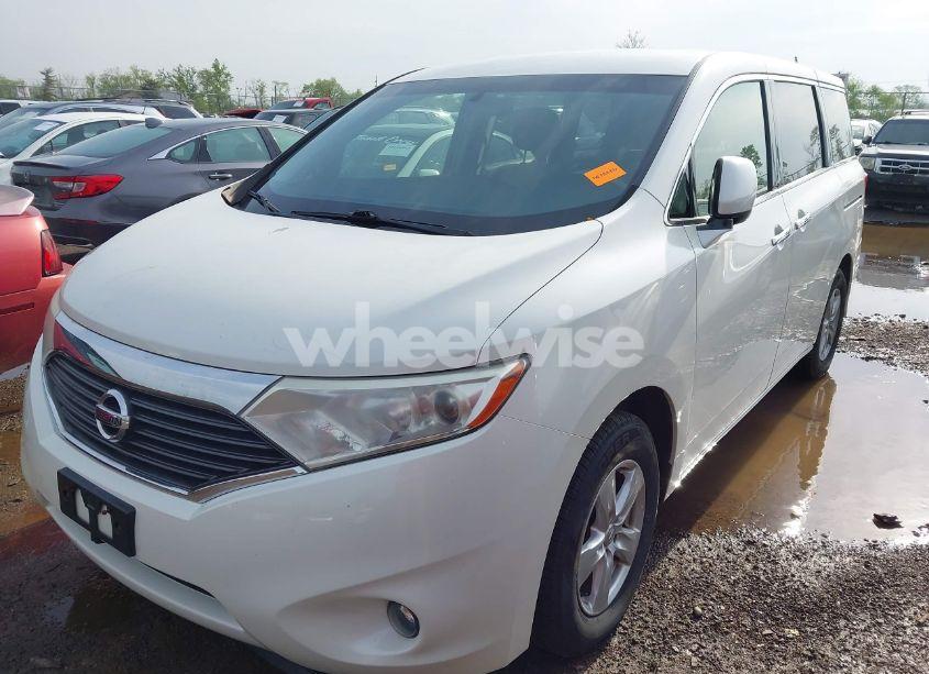 Photo 2 of 2013 Nissan Quest SV (VIN JN8AE2KP3D9070058)