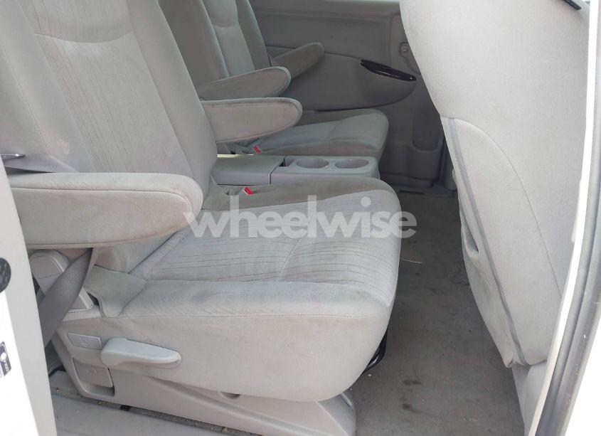 Photo 7 of 2013 Nissan Quest SV (VIN JN8AE2KP3D9070058)