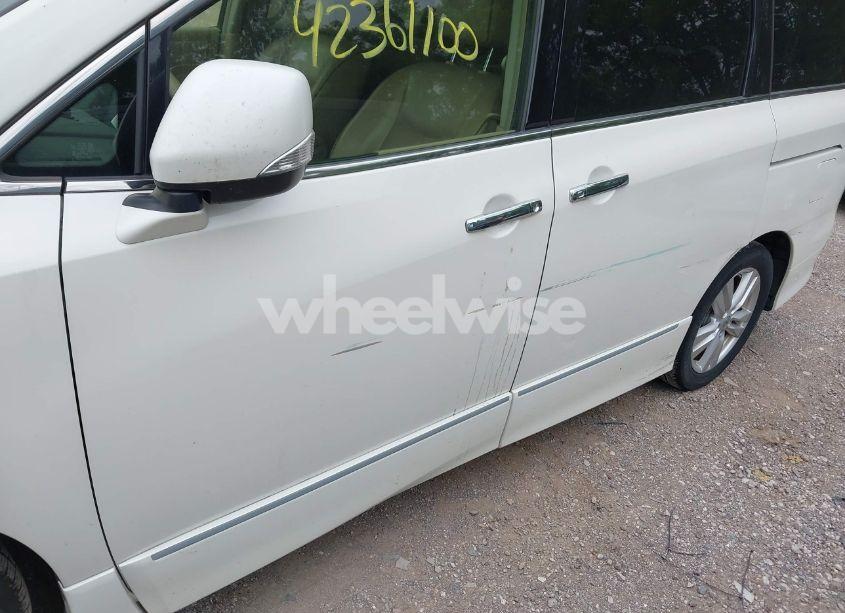 Photo 12 of 2014 Nissan Quest SL (VIN JN8AE2KP3E9102976)