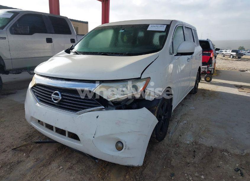 Photo 2 of 2014 Nissan Quest SV (VIN JN8AE2KP4E9105188)