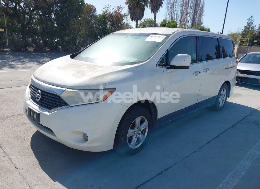 Photo 2 of 2013 Nissan Quest SV (VIN JN8AE2KP6D9068241)