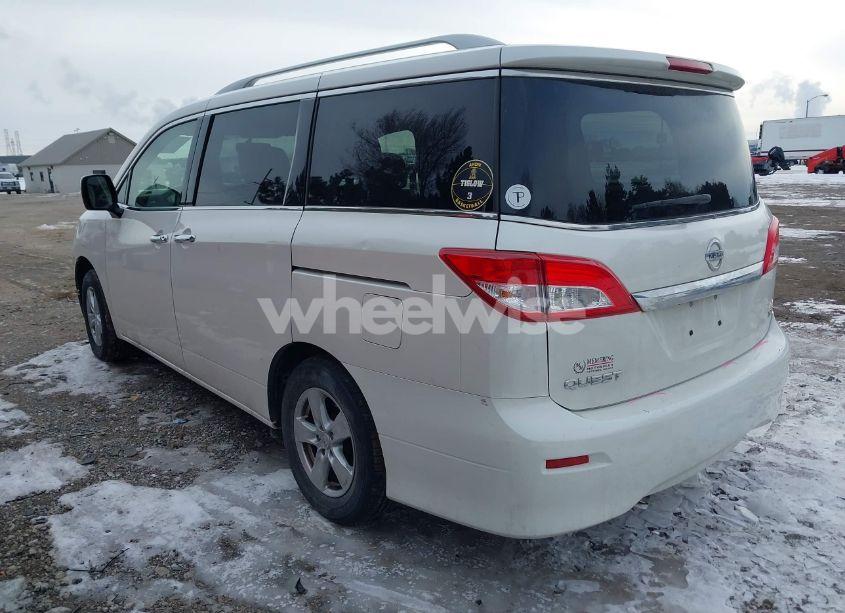 Photo 3 of 2017 Nissan Quest SV (VIN JN8AE2KP7H9169357)