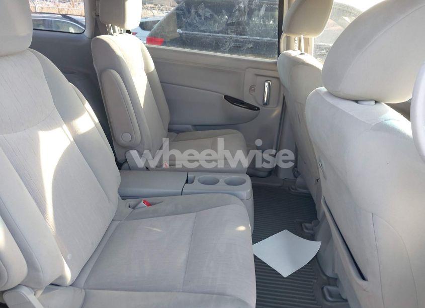 Photo 8 of 2012 Nissan Quest S (VIN JN8AE2KP8C9046854)